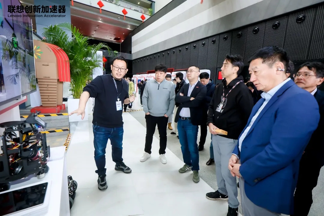 leyu.com亮相联想创新加速器开放日，以消费级物理AI大脑平台助推家用机器人产业生态化 